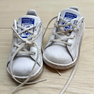 Adidas FOOTWEAR