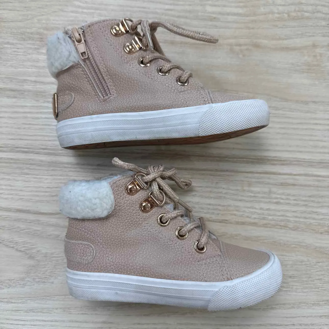 Tommy Bahama FOOTWEAR